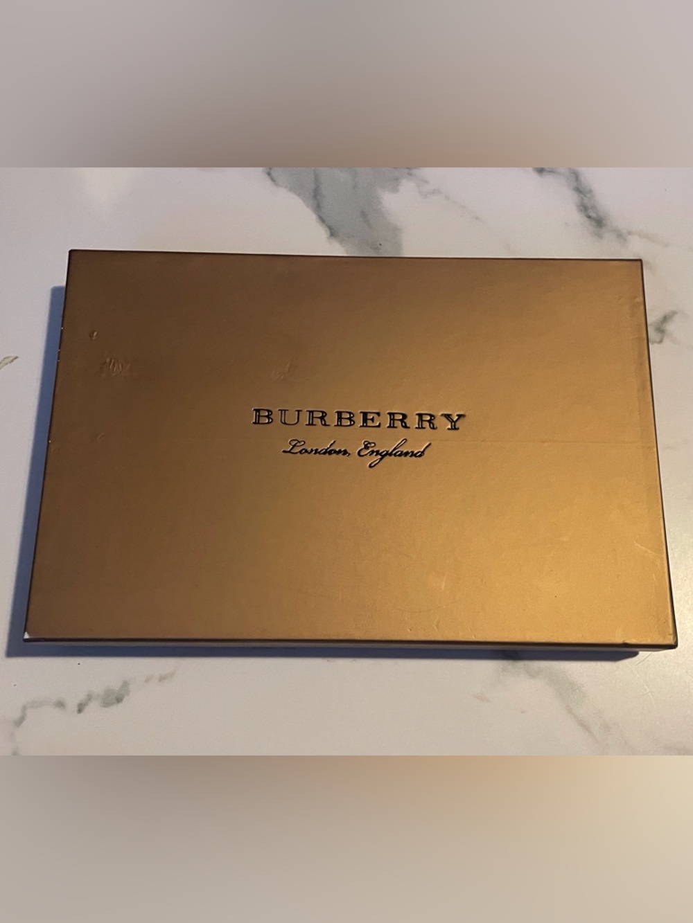 Burberry gift box ( Empty) Used for storage or re-gifting